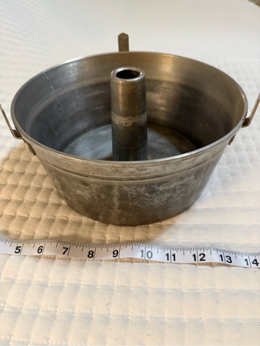 Vintage Metal Angel Food / Tube Cake Pan